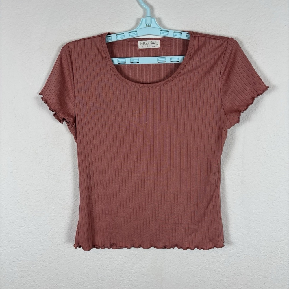Full Circle Trends Womens T Shirt Sz L Large Short Sleeve Solid Pilling Good